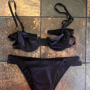 Vintage GUCCI Tom Ford Women's Two-Piece Underwire Bikini Set